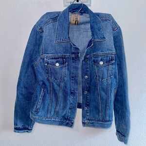 NWT • GAP Denim Jacket